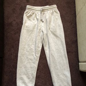 ARITIZIA TNA WOMEN GREY JOGGERS M